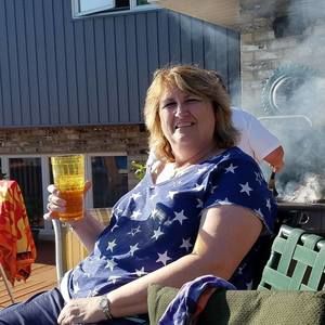 Meet your Posher, Linda